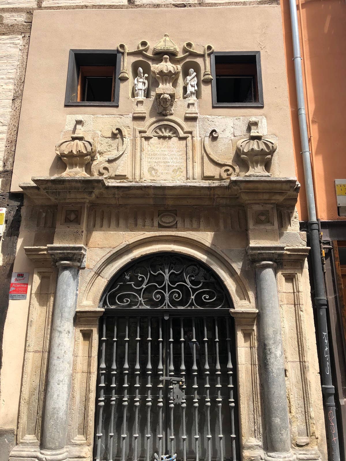 Local Boutiques & Cafes