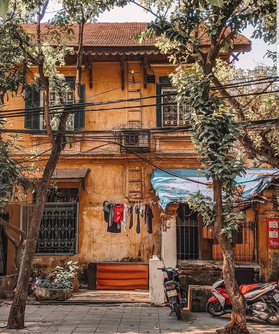 Vertical photo