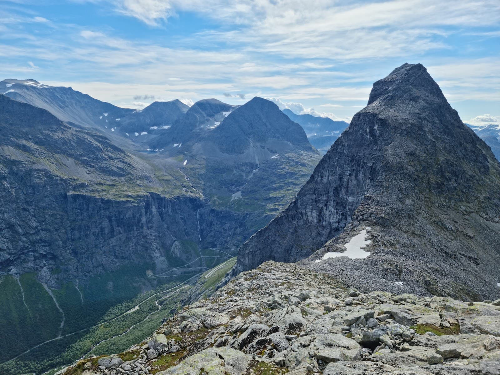 Kongen (The King) - Image 1
