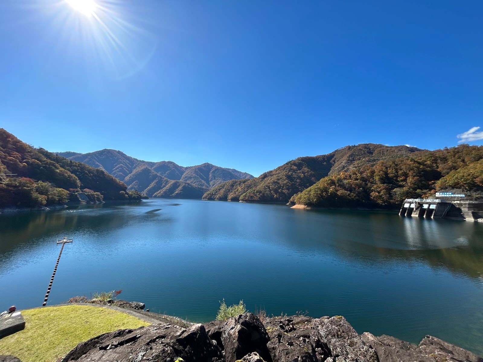 Lake Mano - Image 1