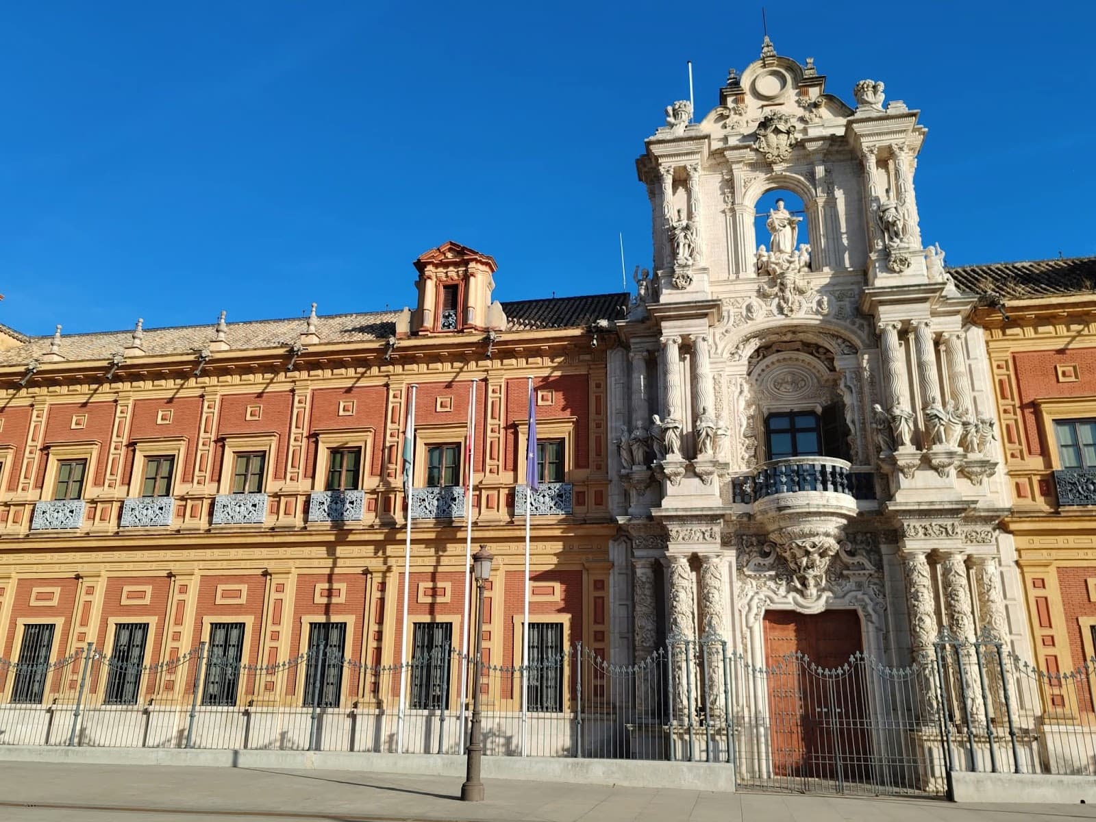 Cádiz Old Town, Seville - Image 1