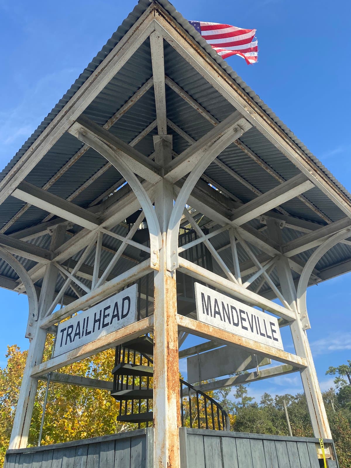 Mandeville Trailhead - Image 1