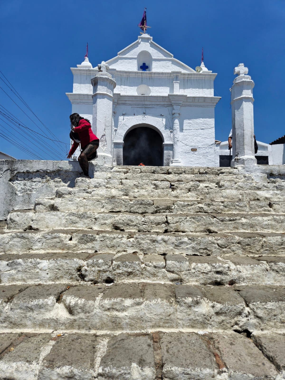 El Calvario Church - Image 1