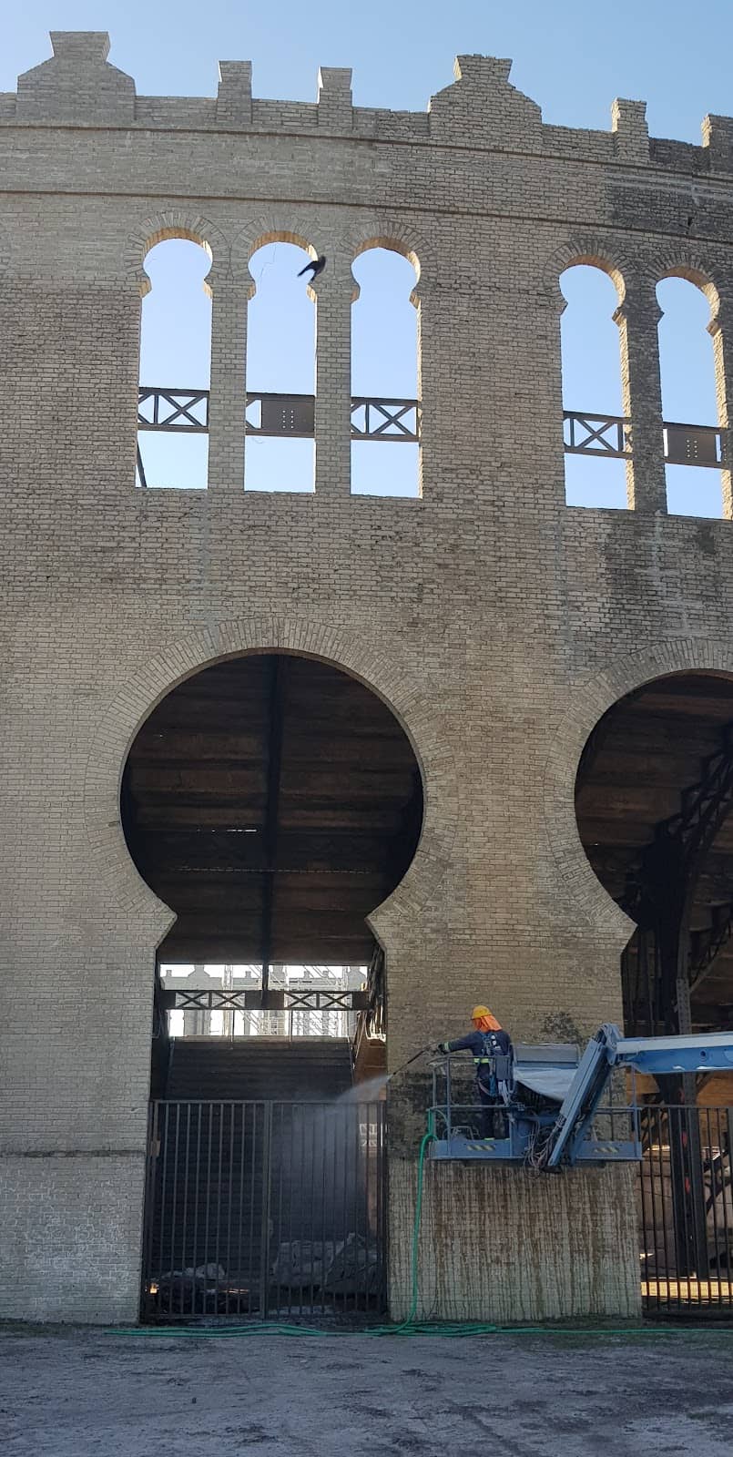 Calle de los Suspiros (Street of Sighs)