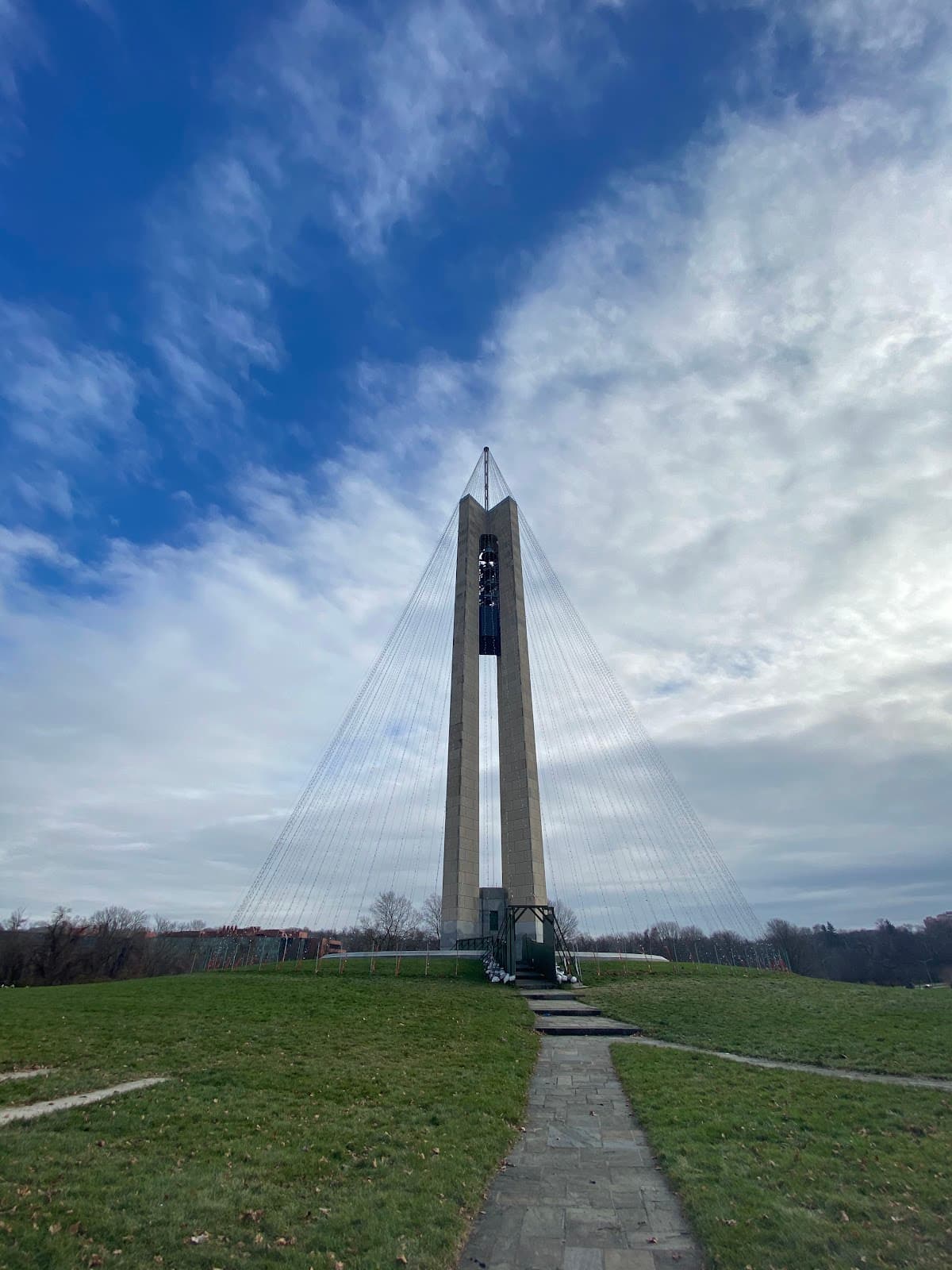 Deeds Carillon Dayton - Image 1