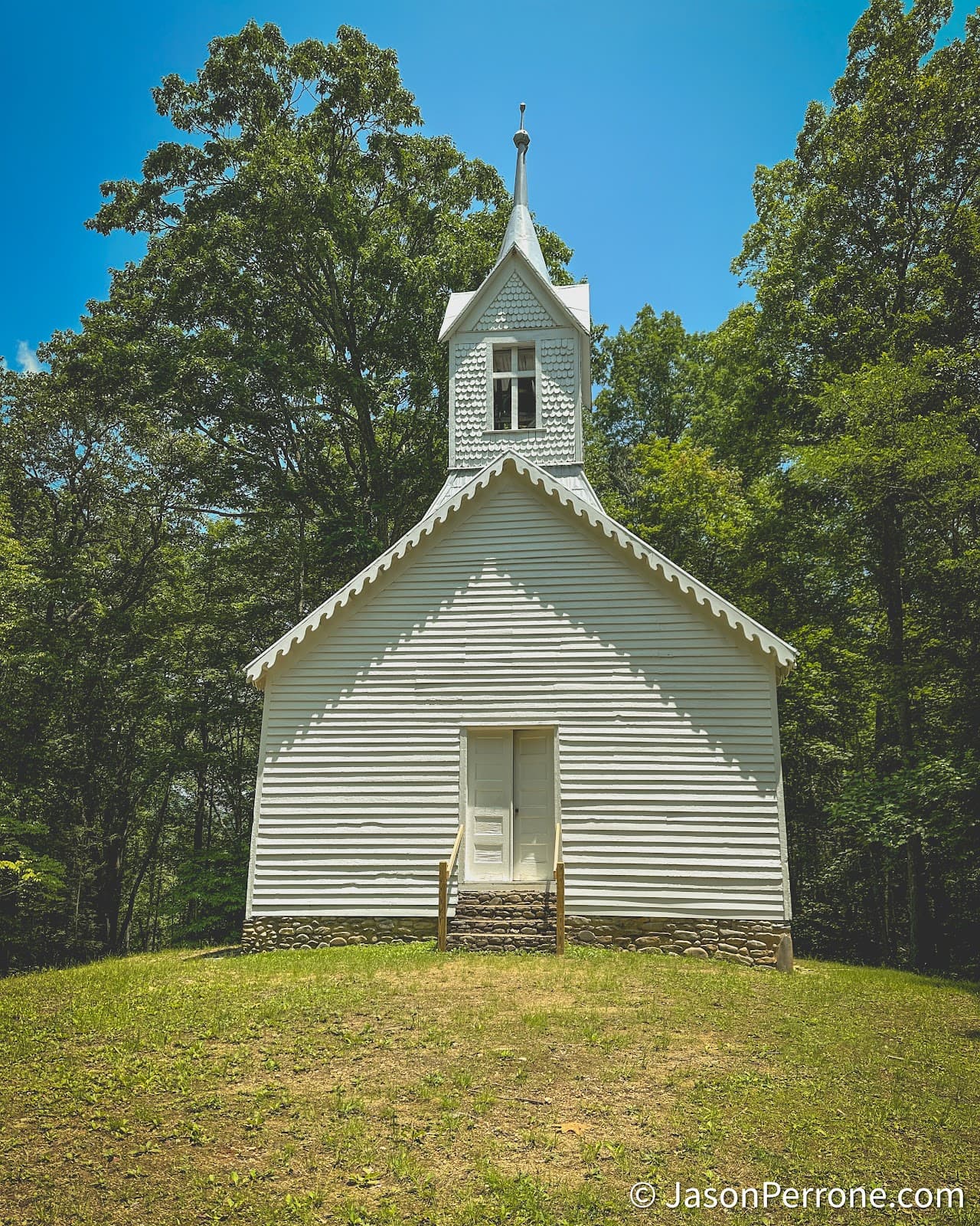 Little Cataloochee Baptist Church - Image 1