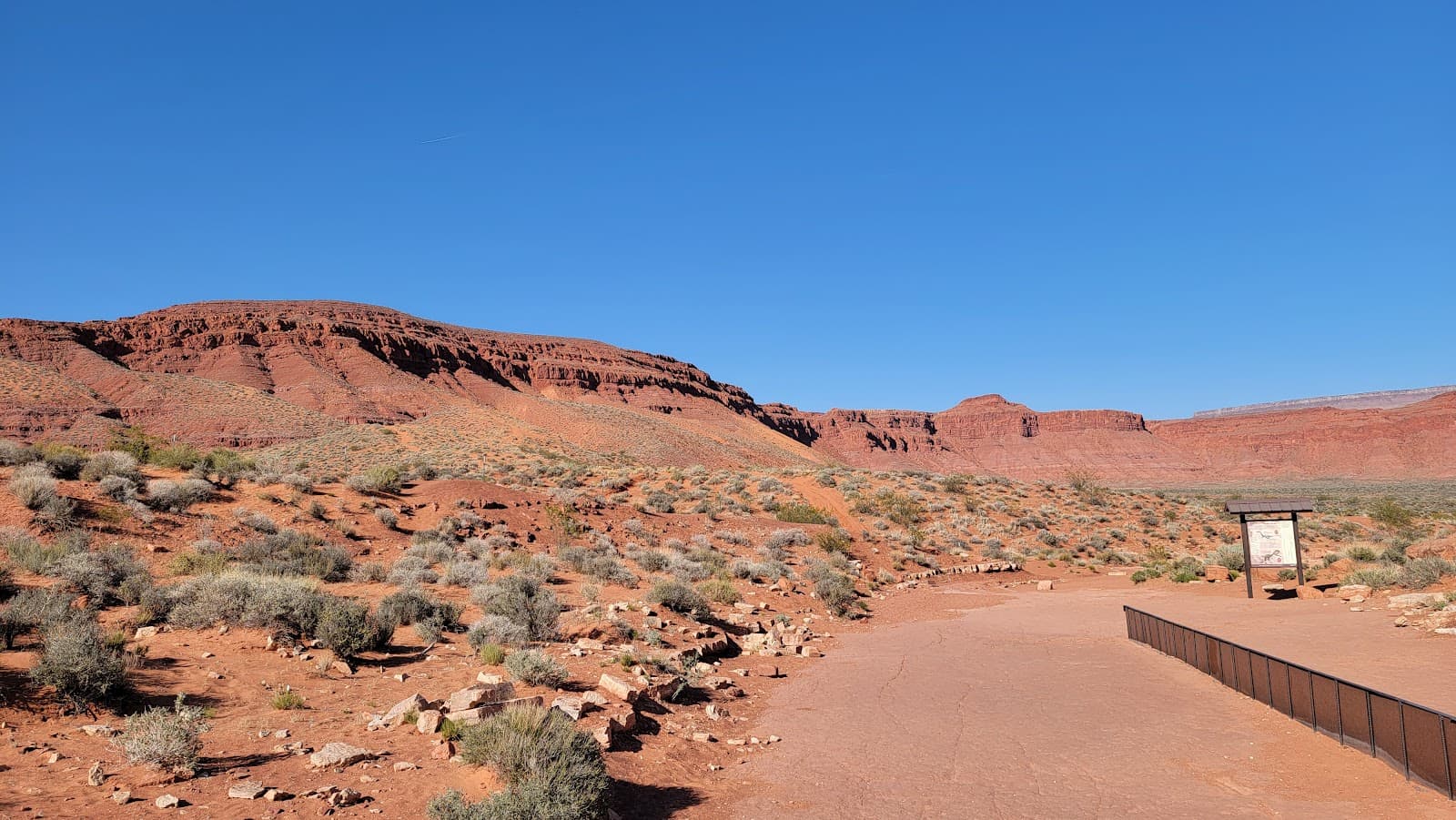 Warner Valley Dinosaur Tracks - Image 1