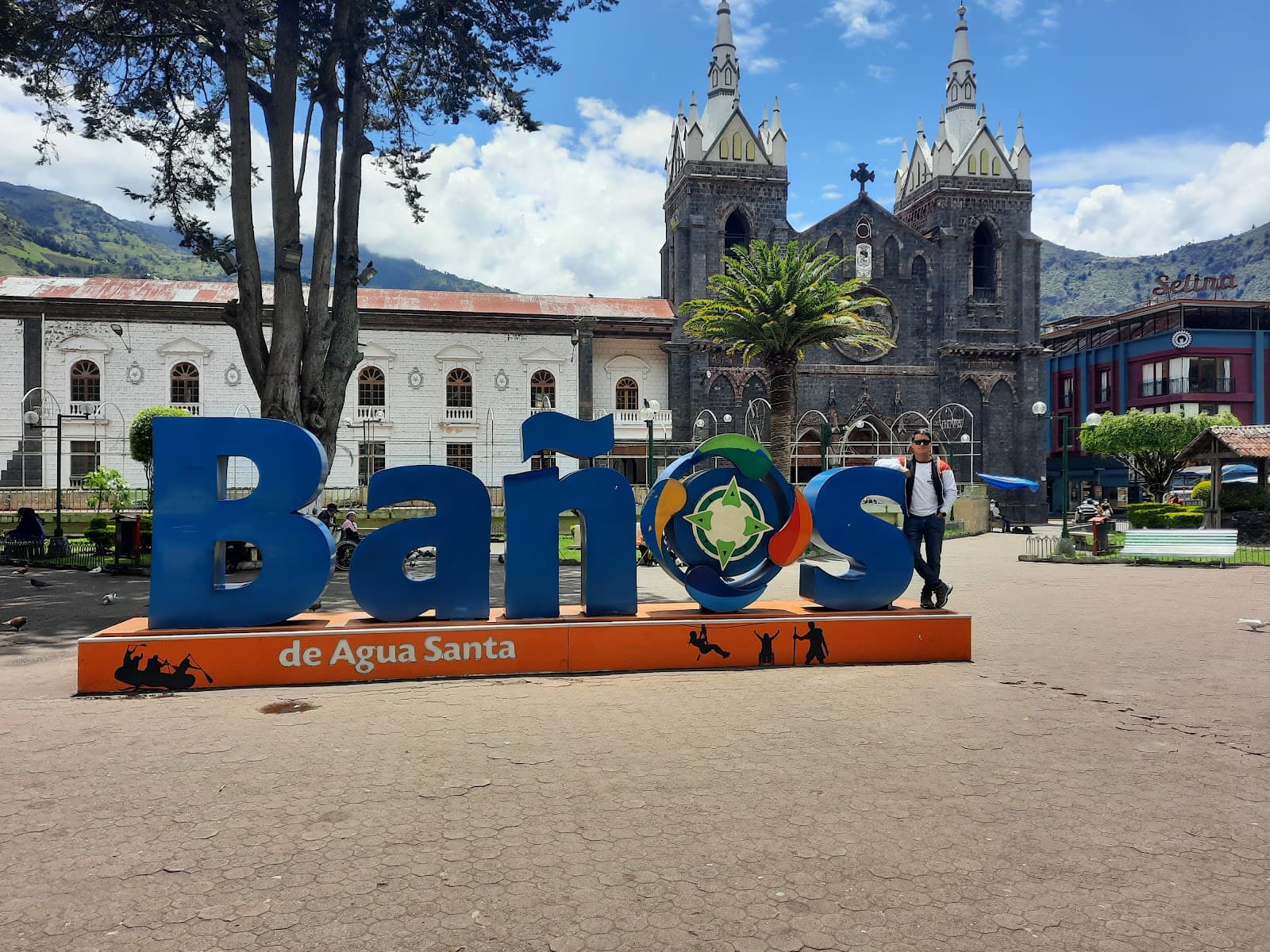 Baños Historic Center - Image 1