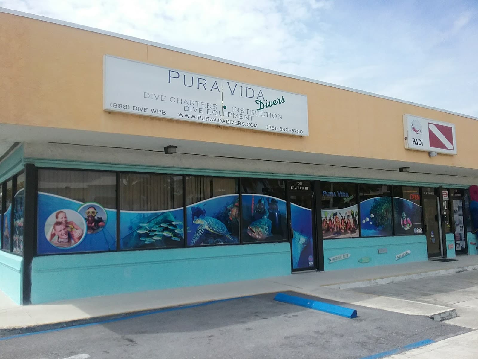 Palm Beach Diving Center - Image 1