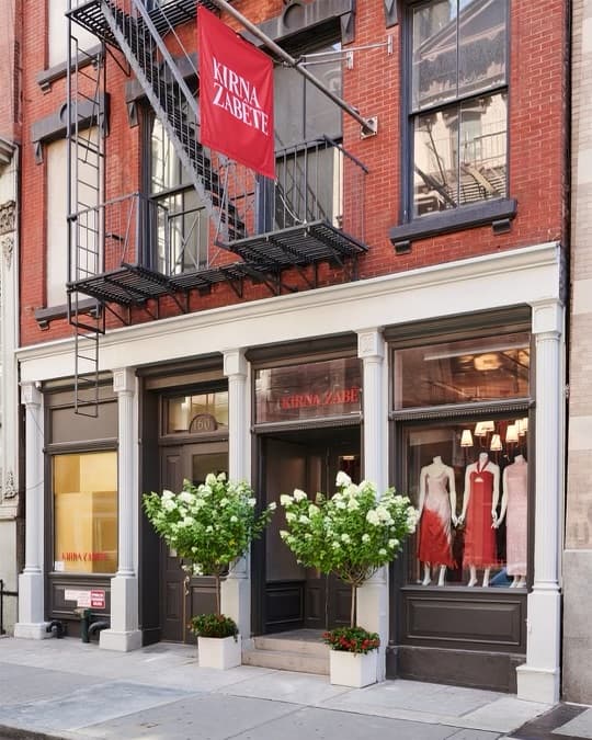 Kirna Zabete - Image 1