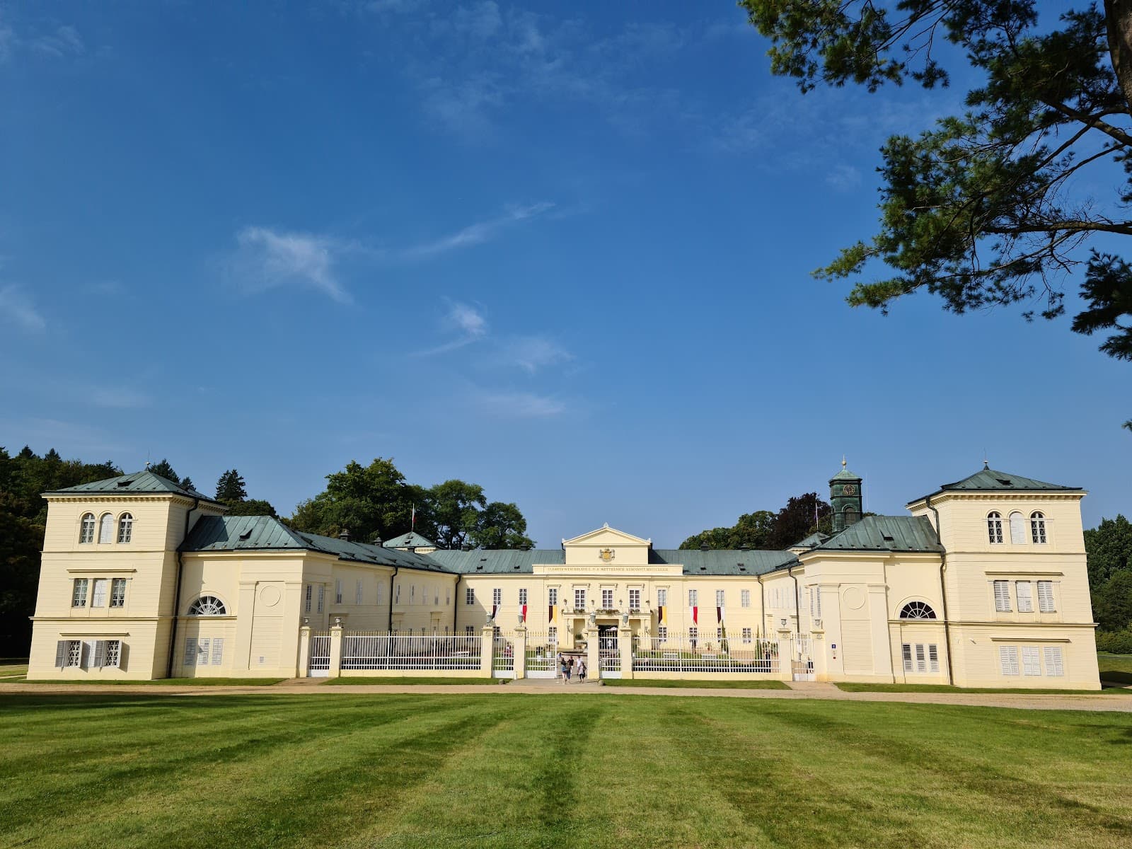 Kynžvart Chateau - Image 1