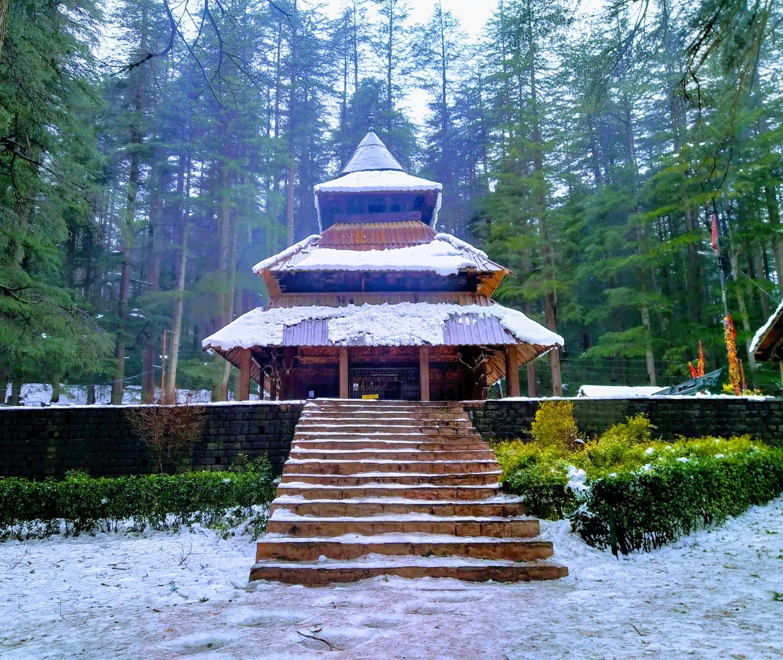 Hidimba Parvat and Vankhandi Ashram - Image 1