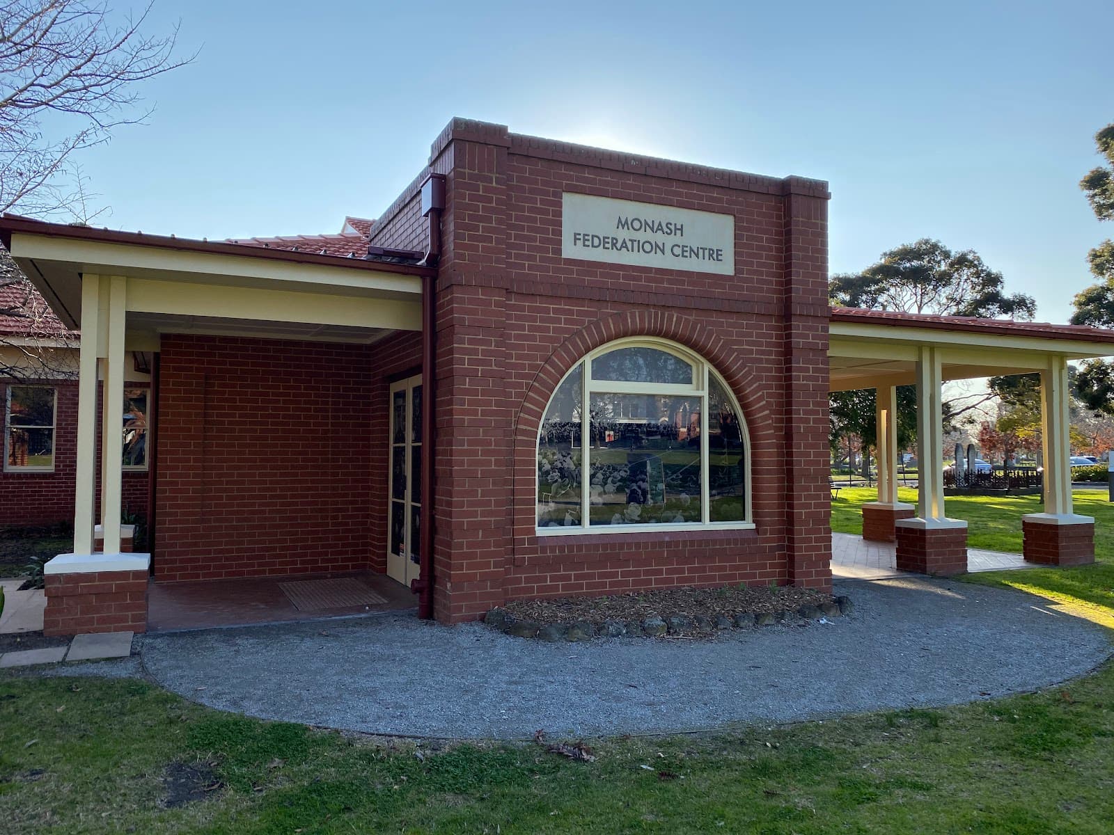 Oakleigh Courthouse (Historical Society) - Image 1