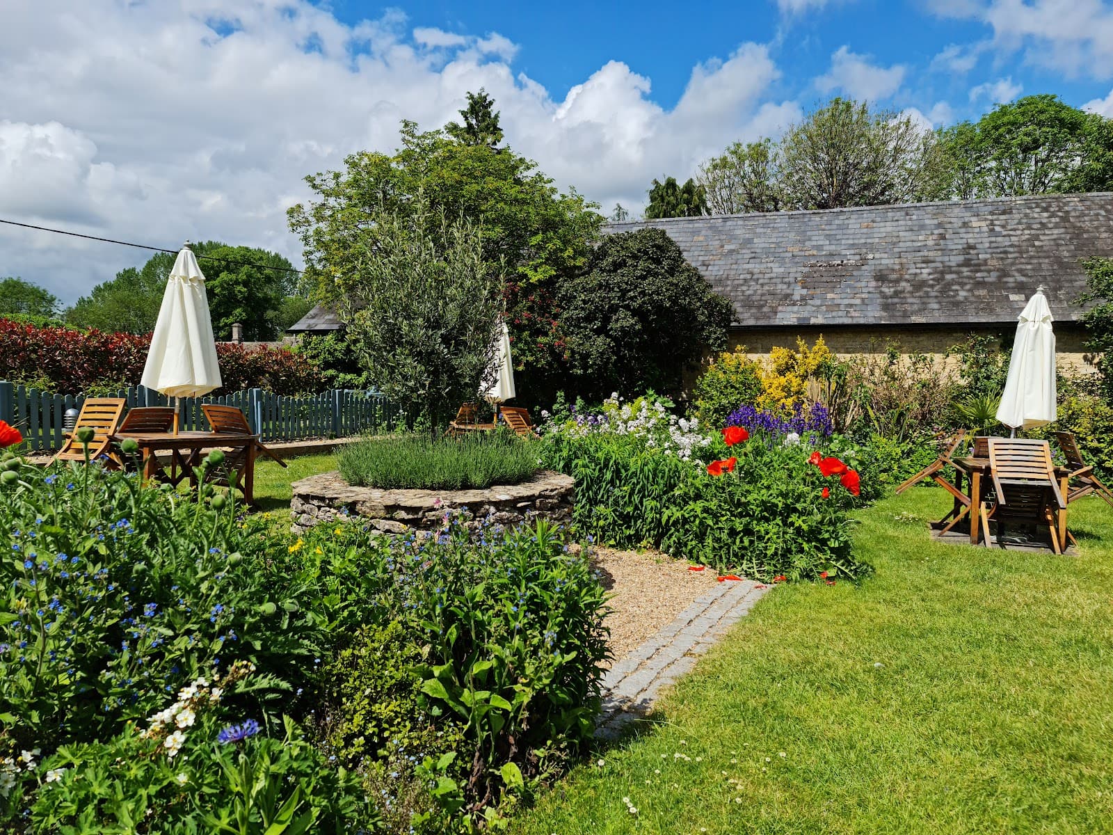 The Lamb Inn Burford - Image 1