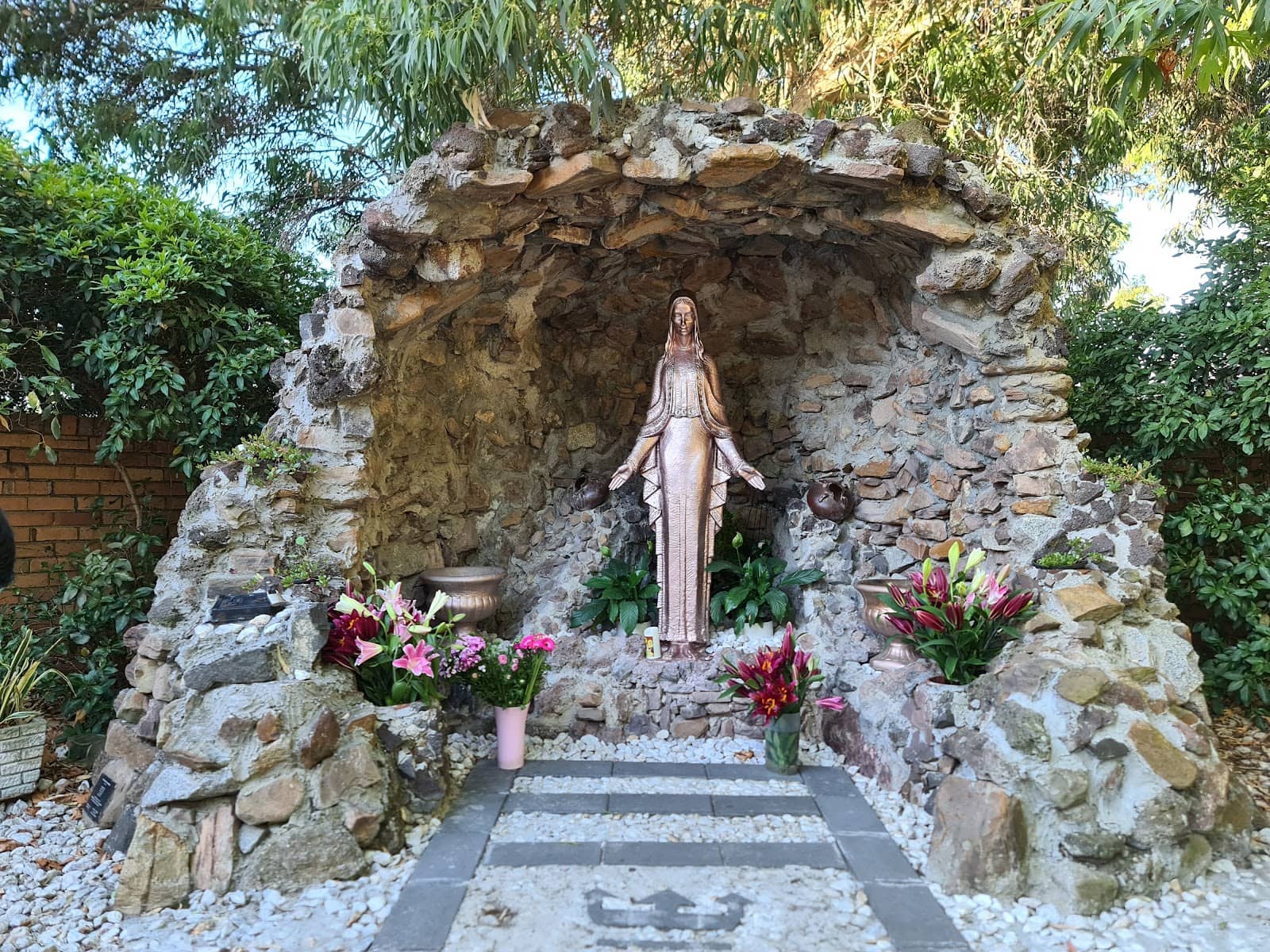 Beautifully Remodeled Interior