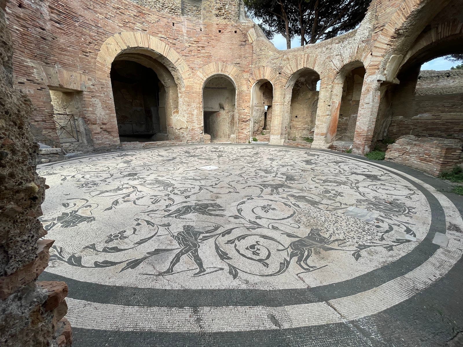 Baths of the Seven Sages - Image 1