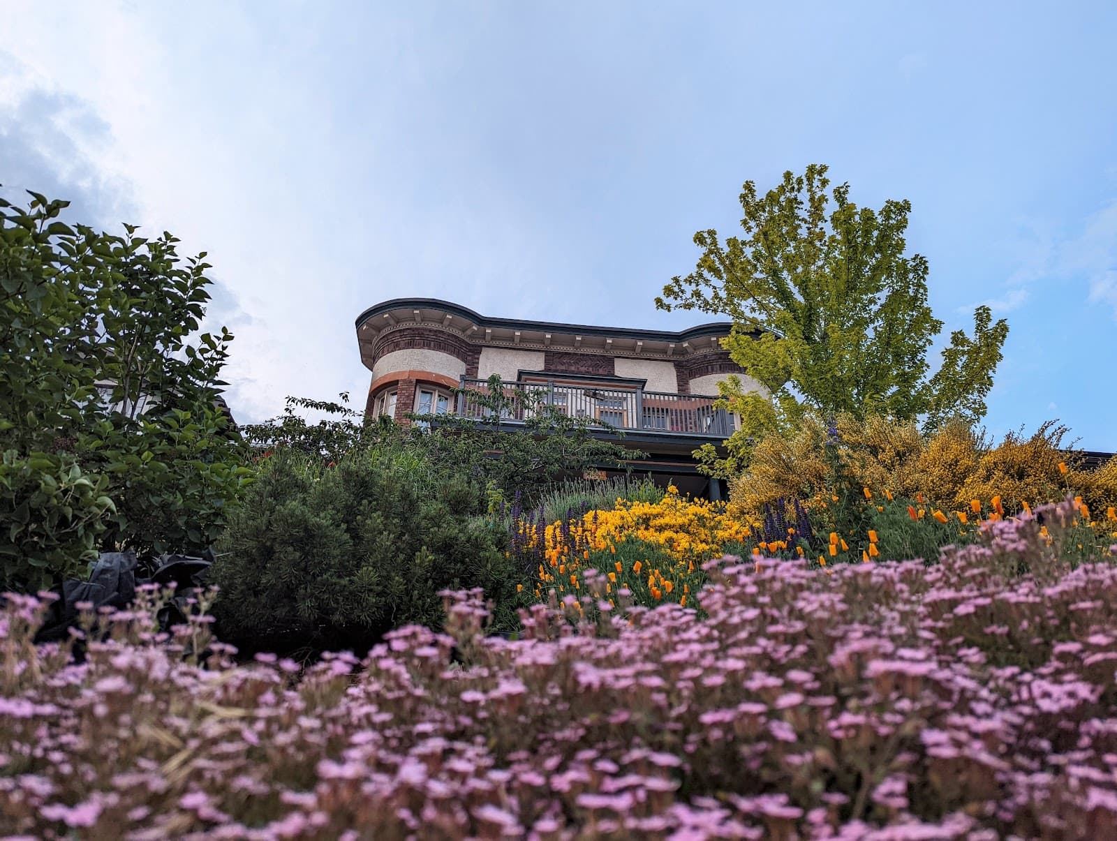 The Avenues - Image 1