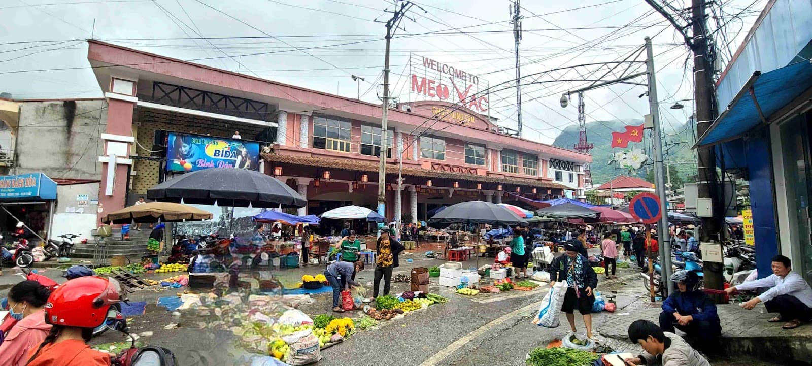 Meo Vac Market Vietnam - Image 1