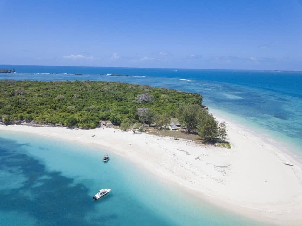 Sinda Island - Image 1