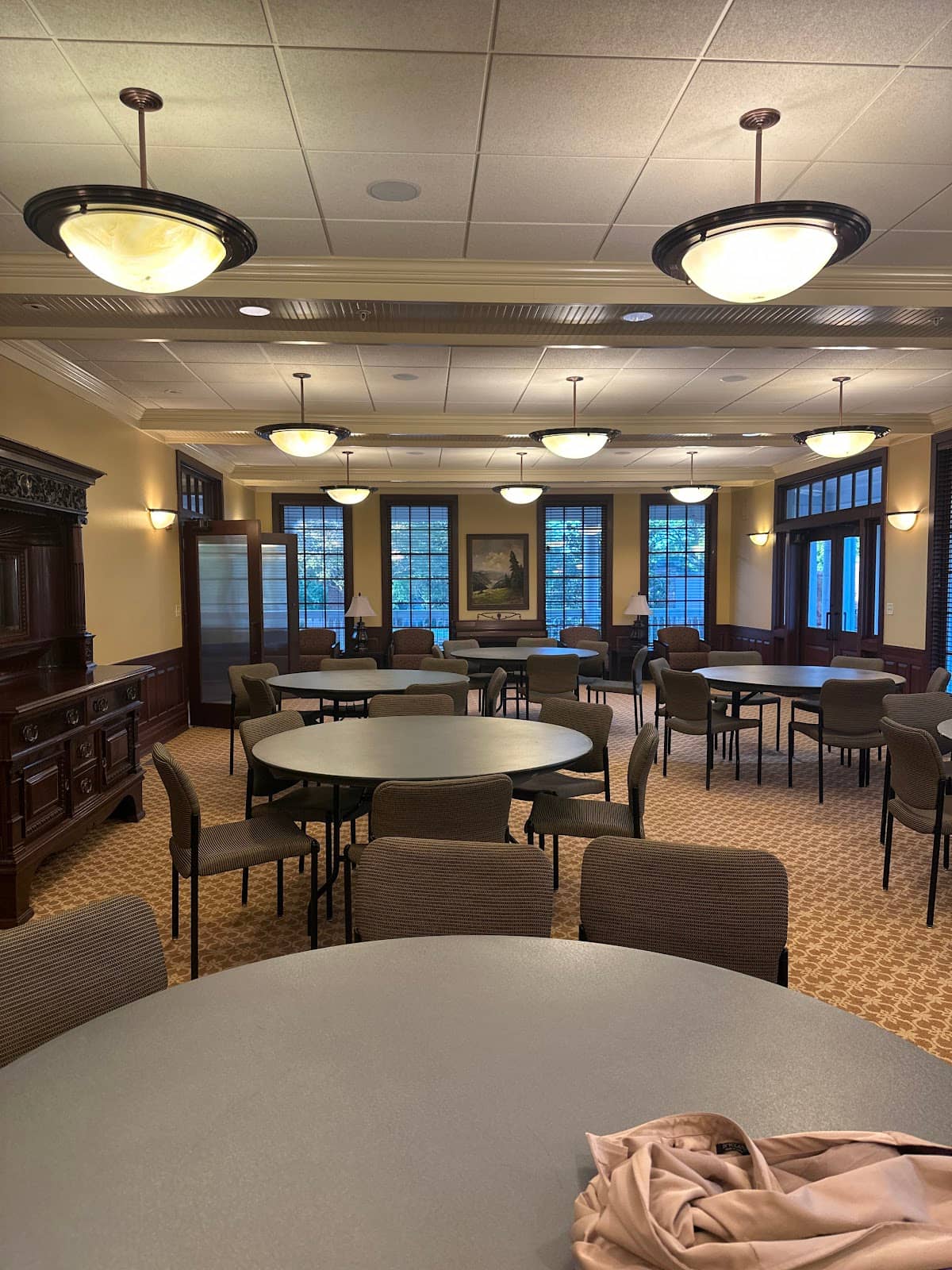 Elegant Meeting Spaces