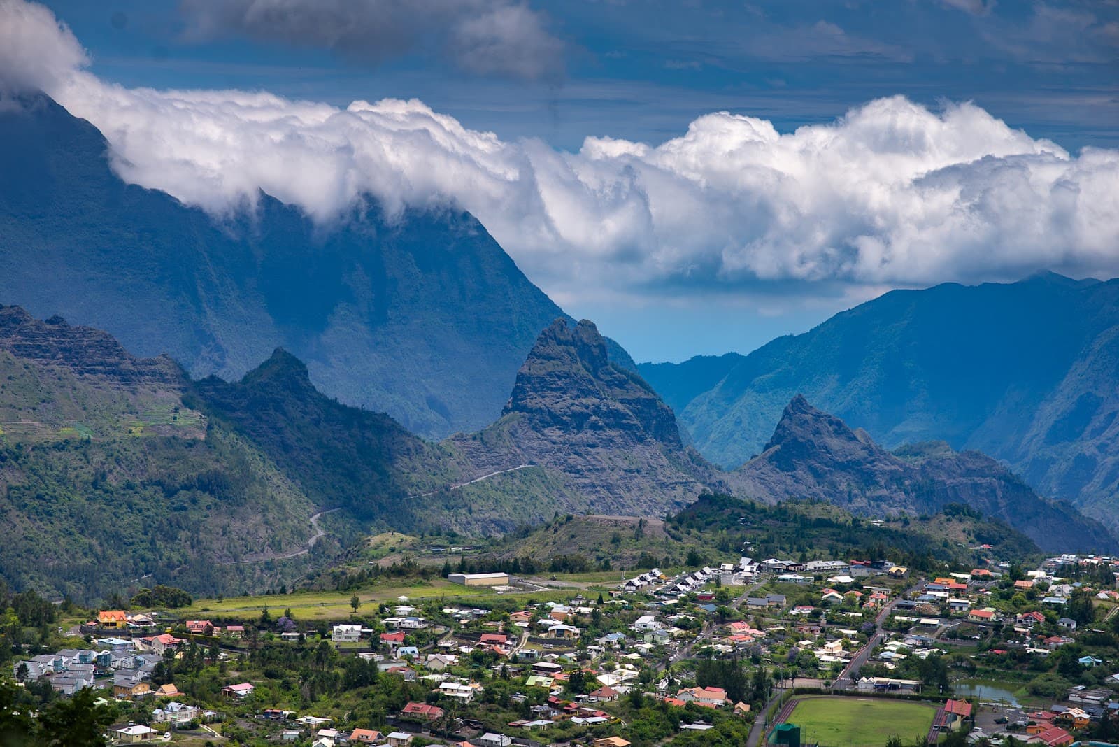 Roche Merveilleuse Viewpoint - Image 1