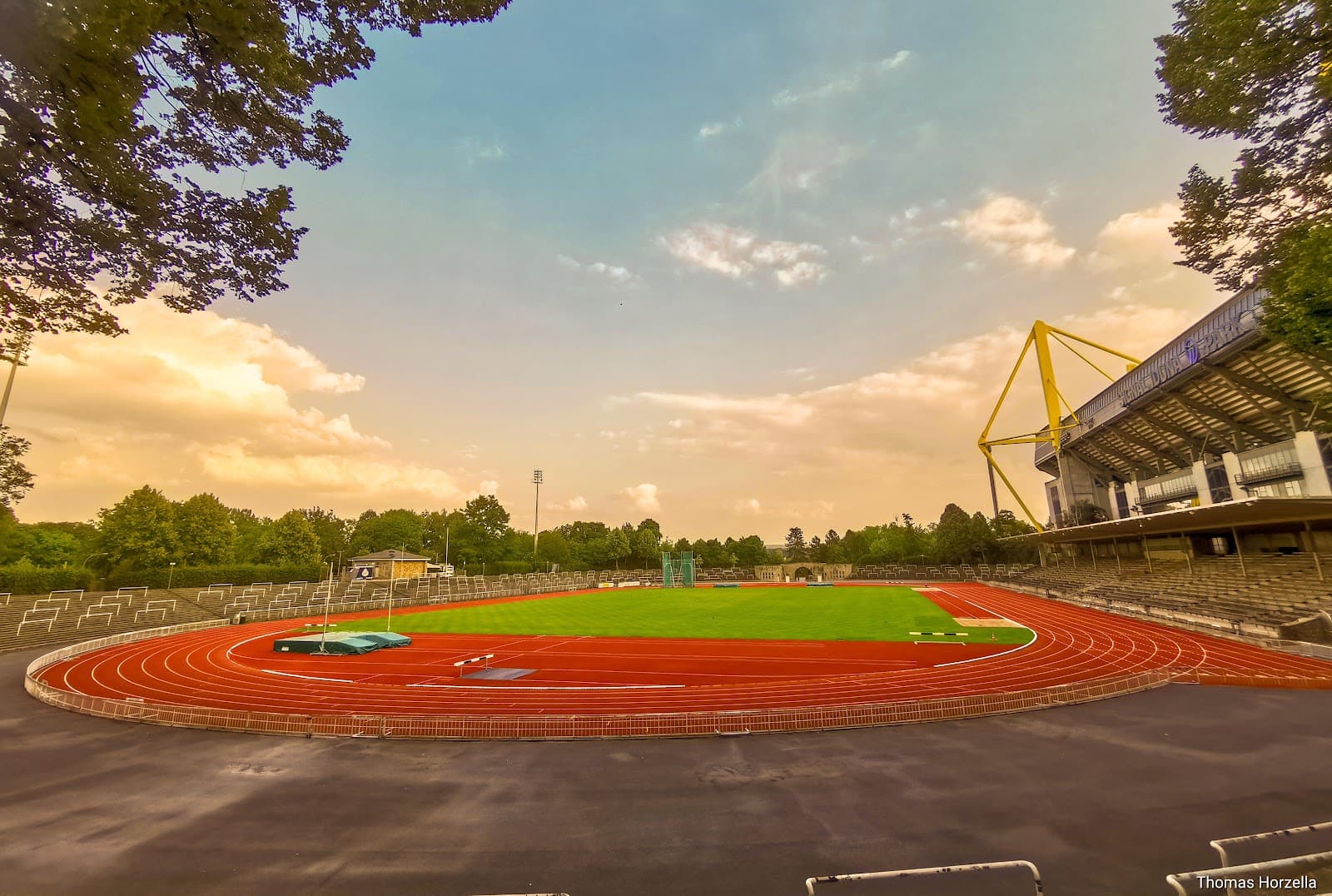 Stadion Rote Erde Dortmund - Image 1