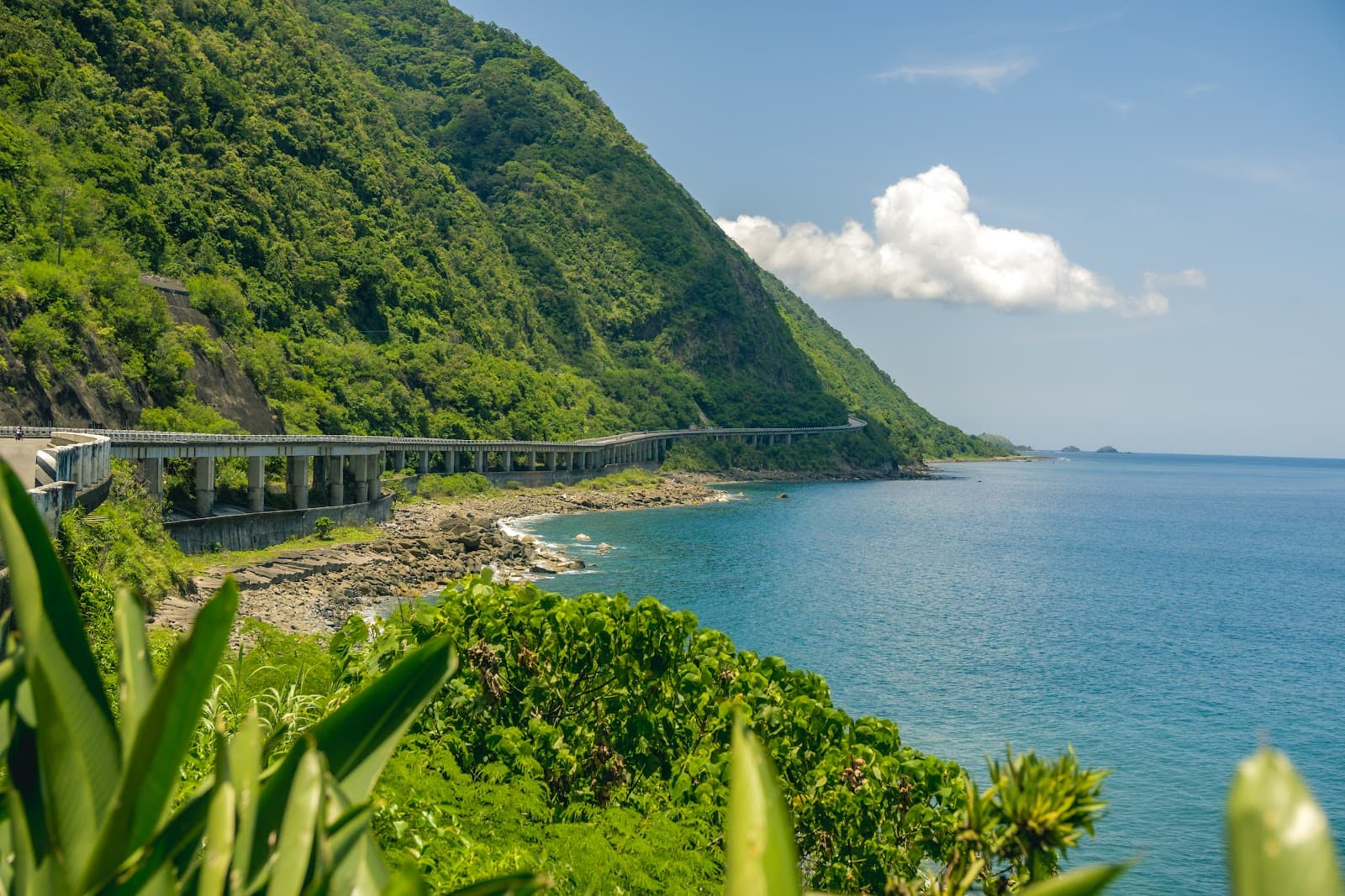 Patapat Viaduct - Image 1