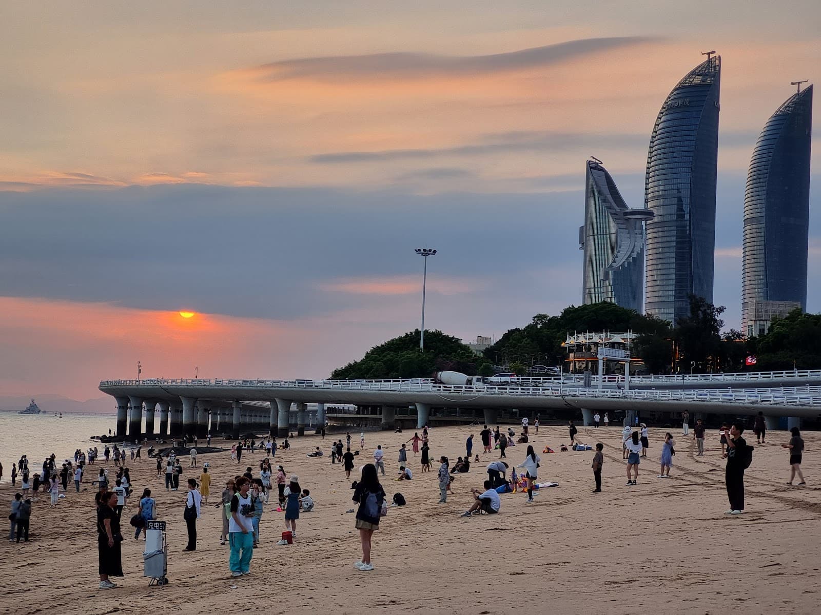 Baicheng Beach Xiamen - Image 1