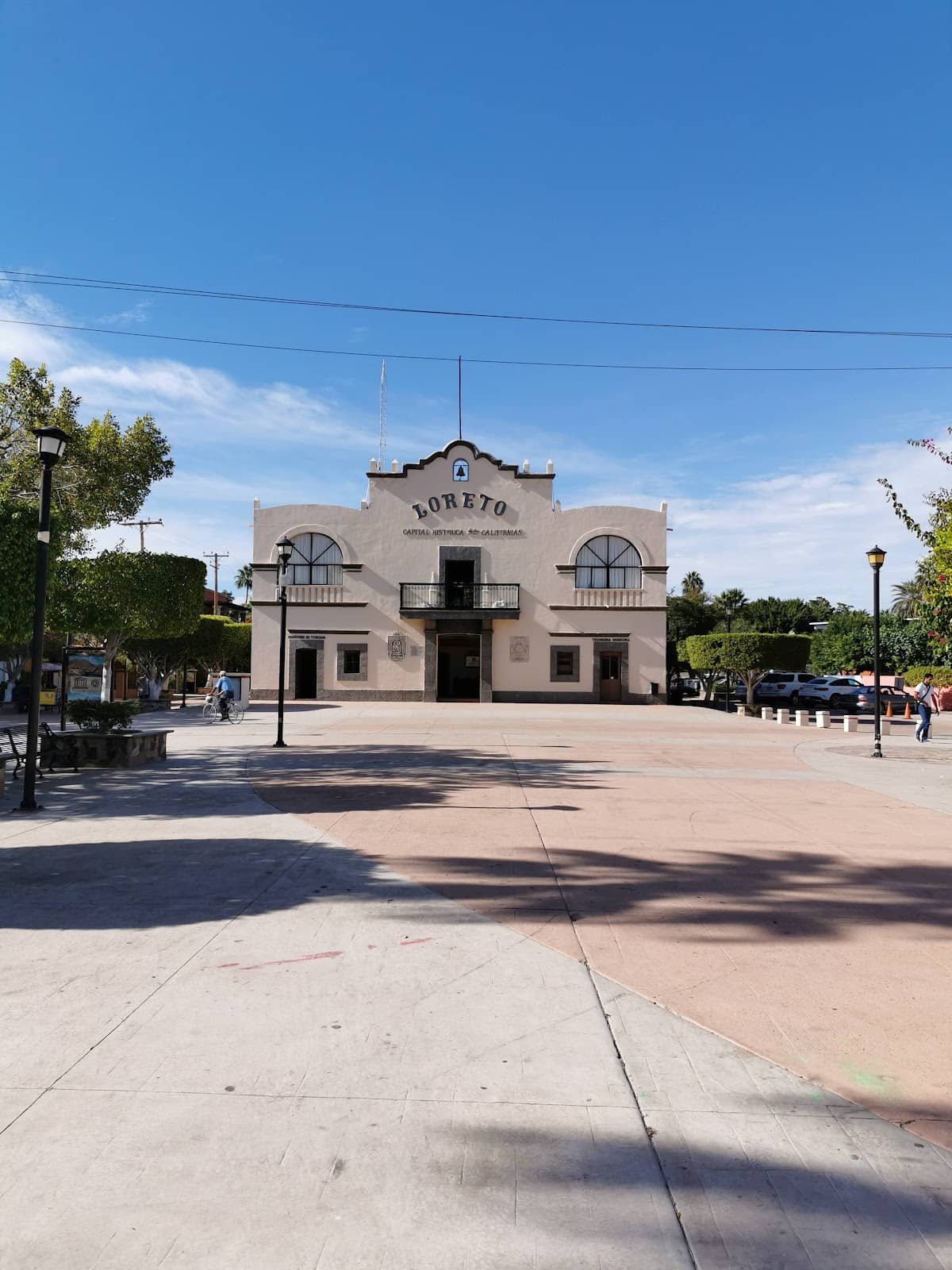 Plaza Salvatierra & Plaza Juárez