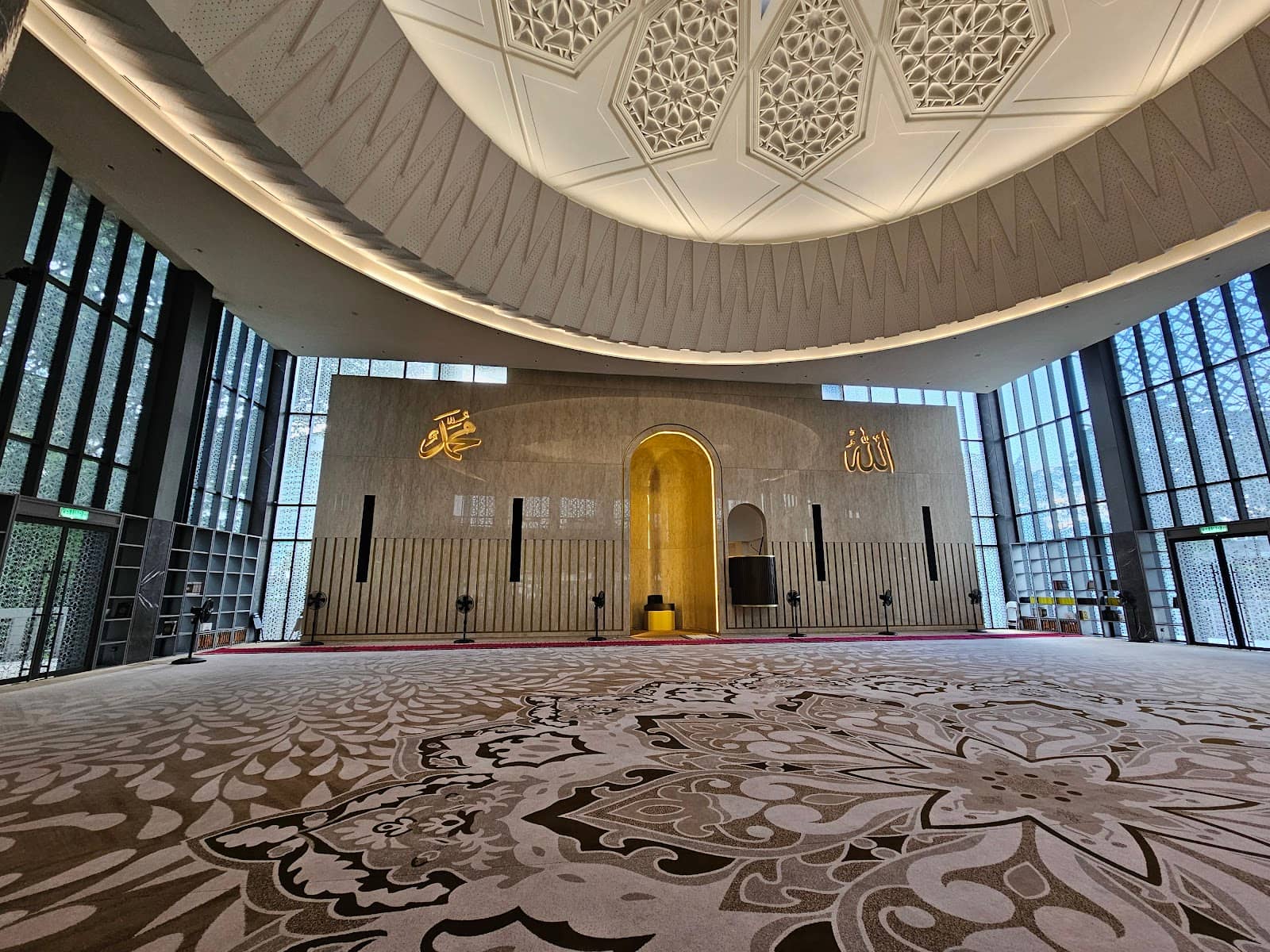 Peaceful Prayer Hall