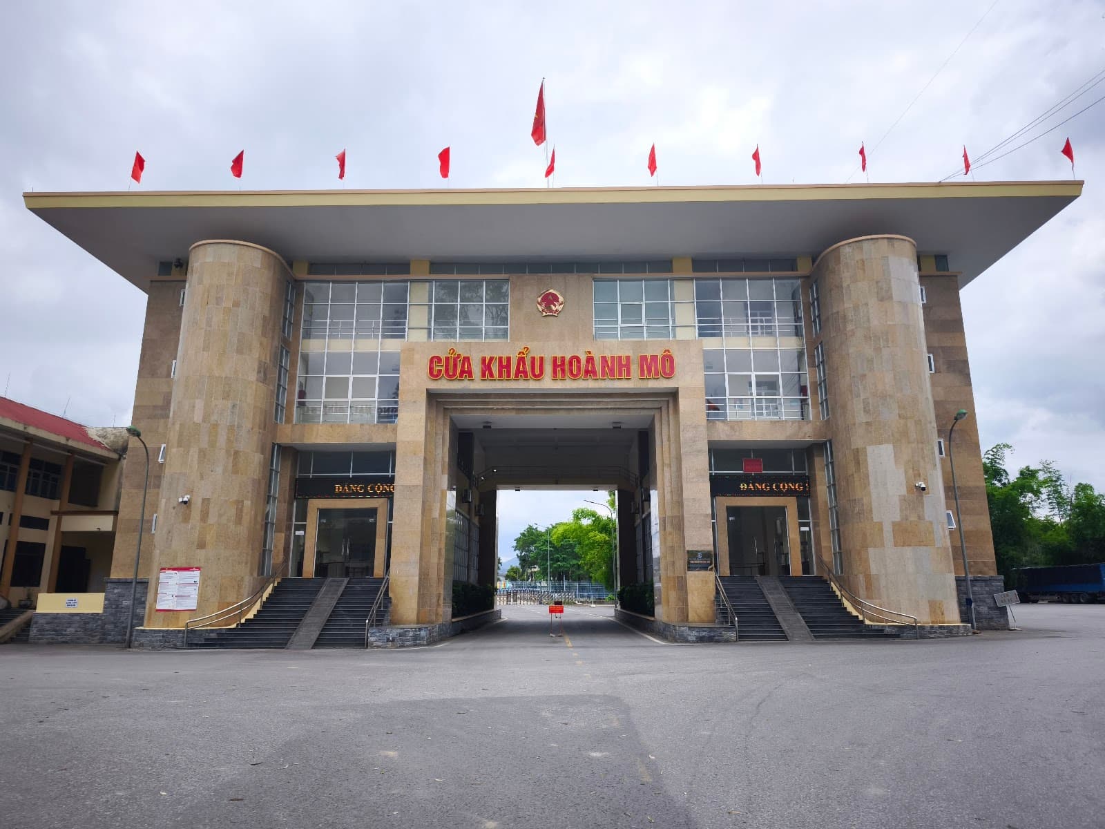 Binh Lieu Border Ridge - Image 1