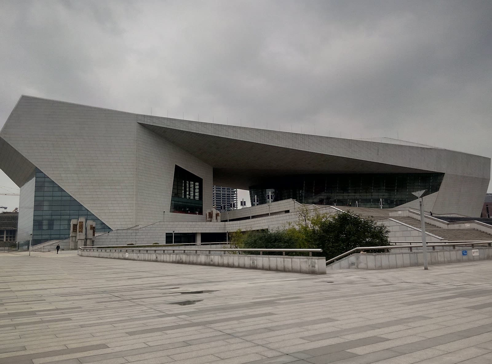 Shanxi Grand Theater - Image 1