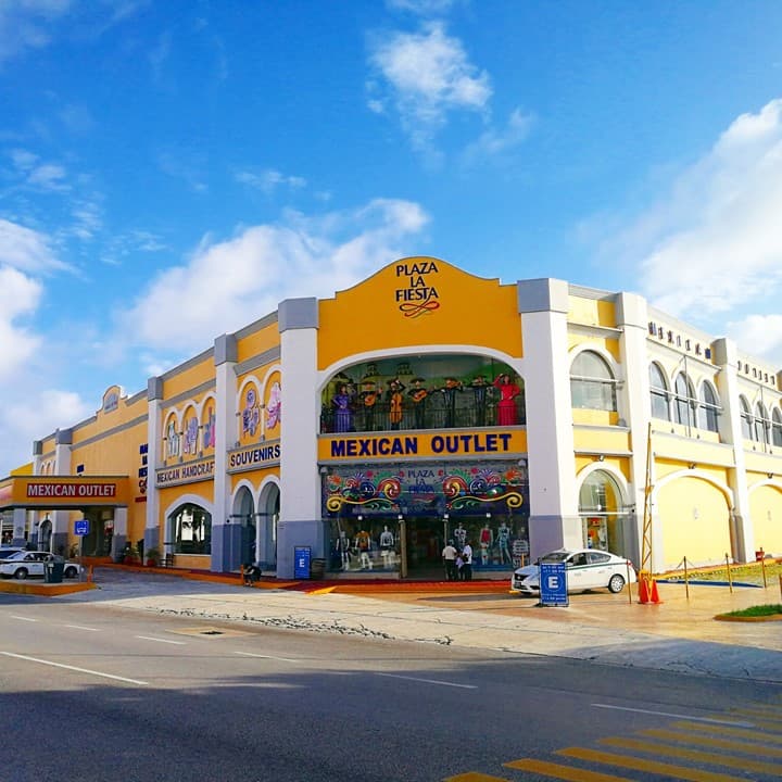 Mexican Outlet Store - Image 1