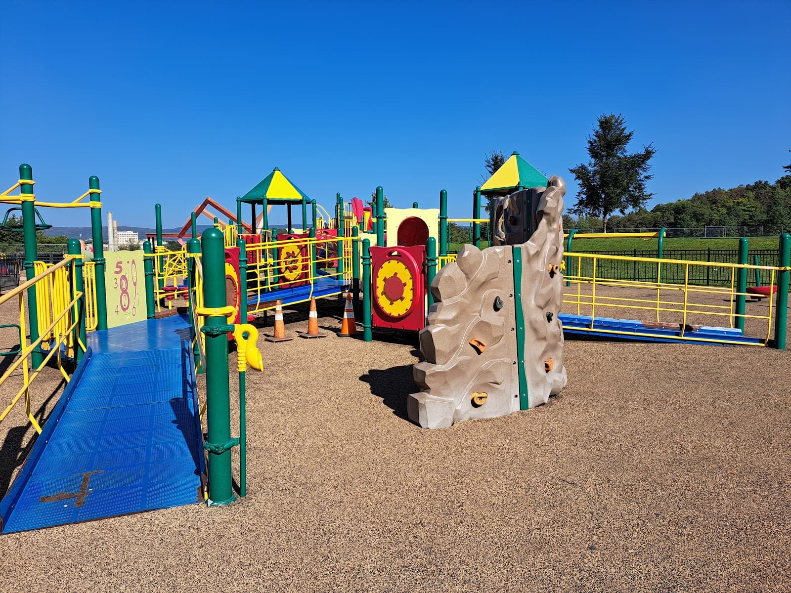 Coal Street Park - Image 1