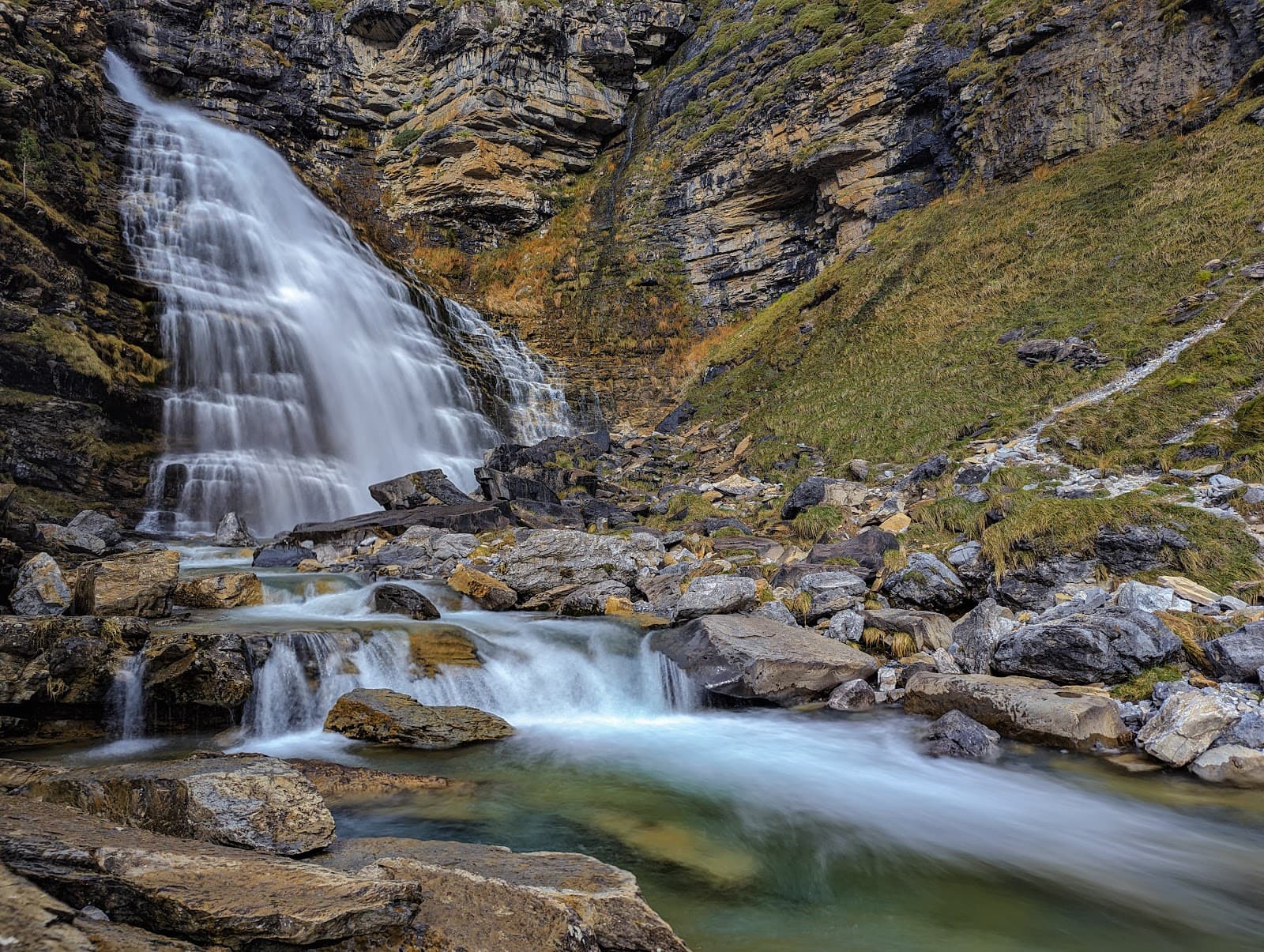 Ordesa Valley (Pradera & Cola de Caballo) - Image 1