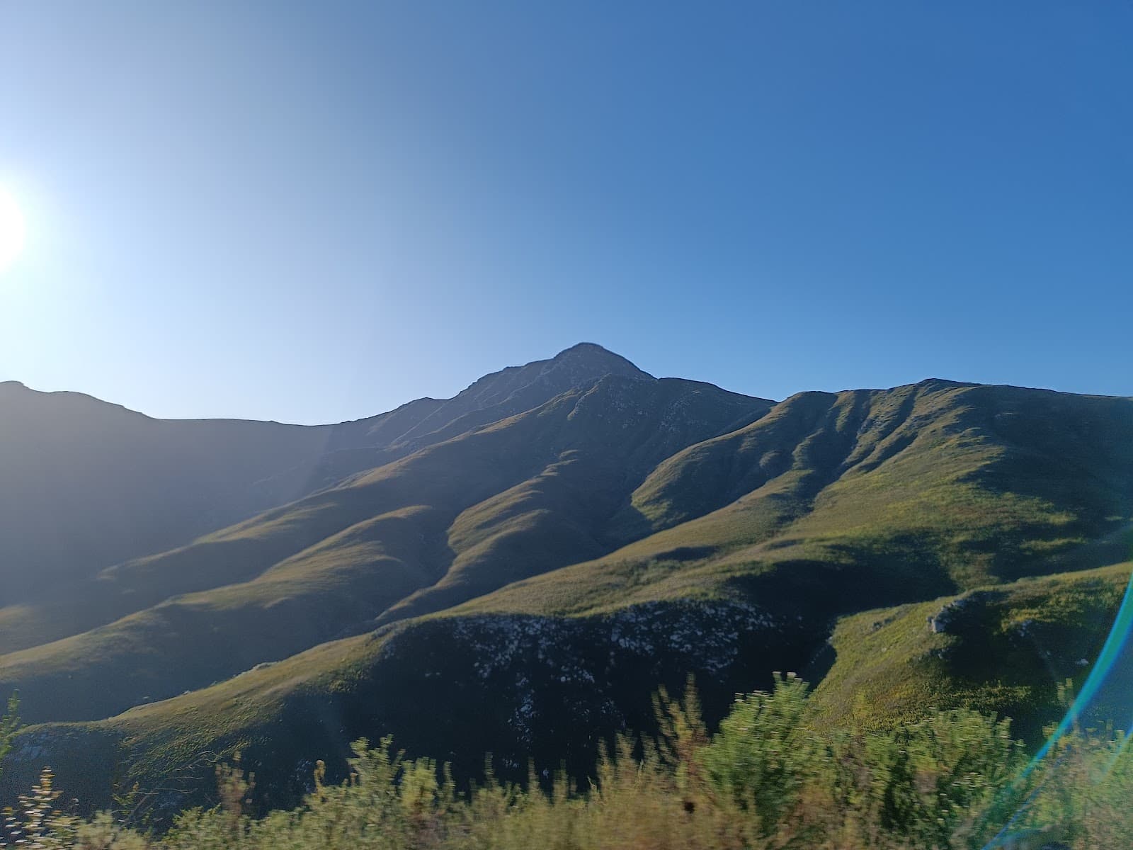 Robinson Pass Viewpoint - Image 1