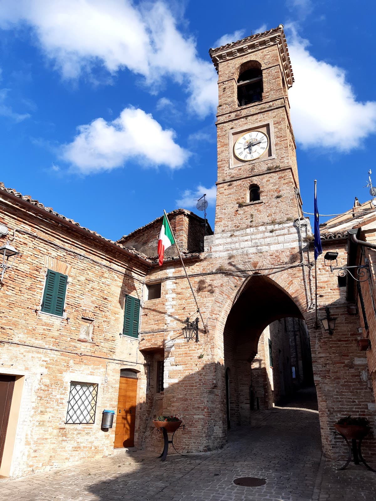 Arcevia Castles - Image 1