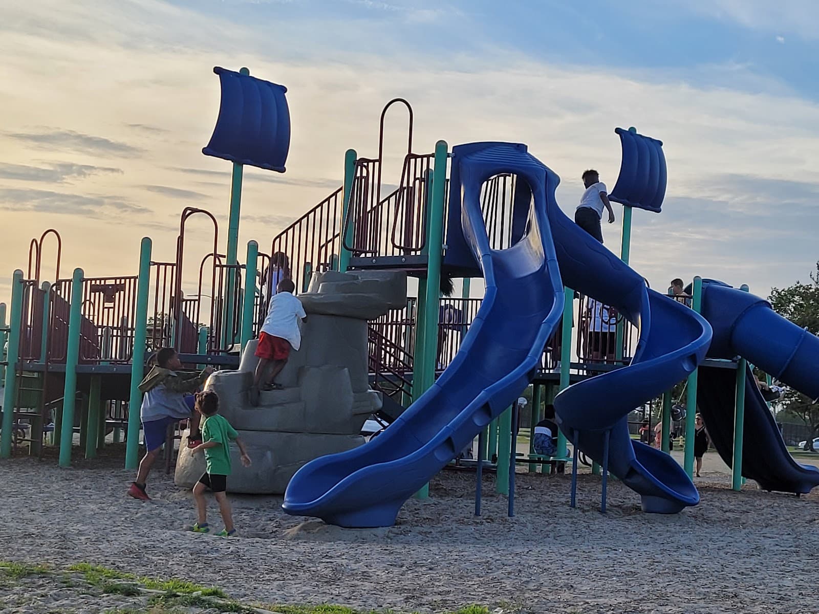 Short Beach Park - Image 1
