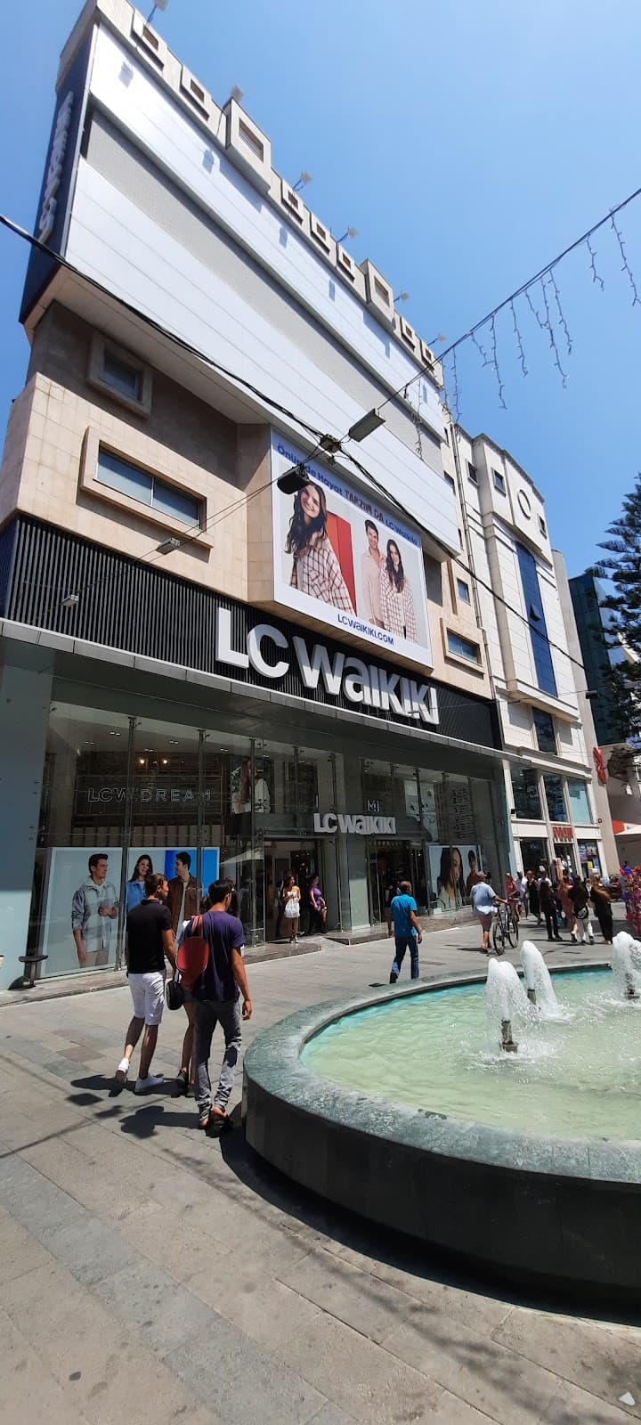 LC Waikiki - Image 1