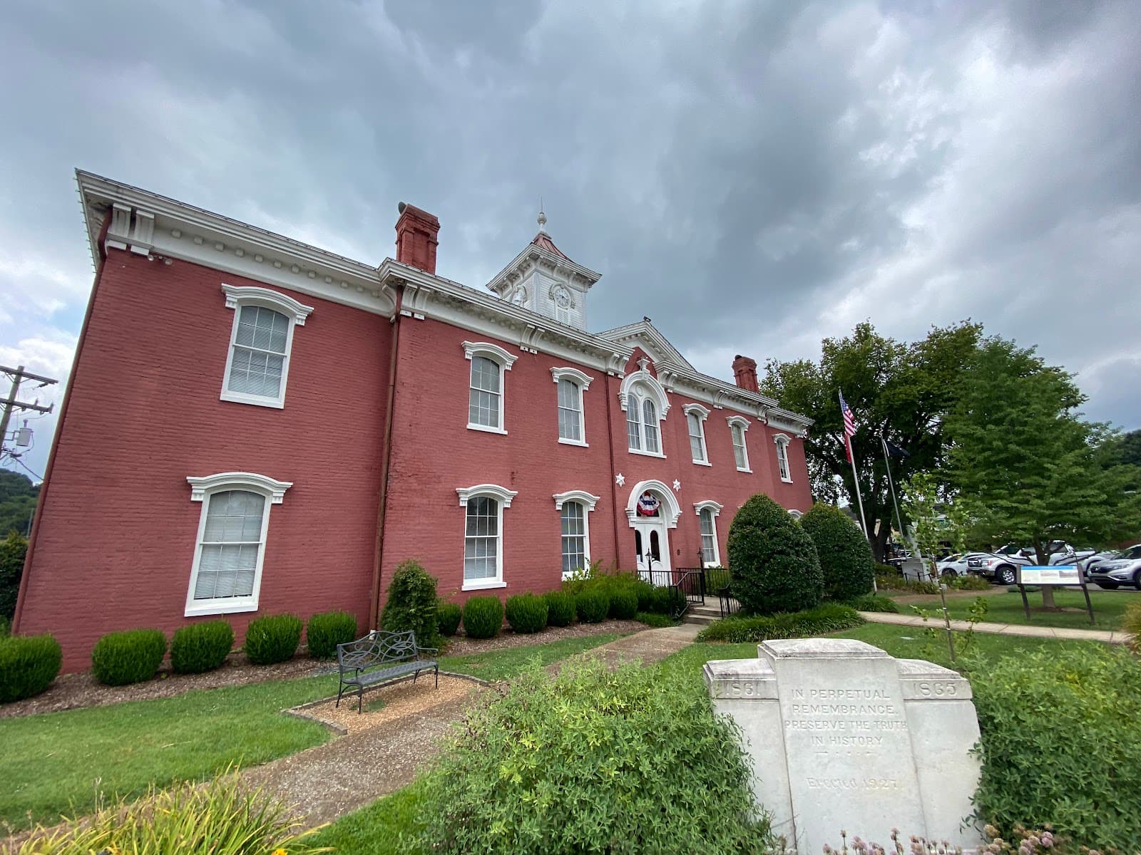 Lynchburg Historic Square - Image 1
