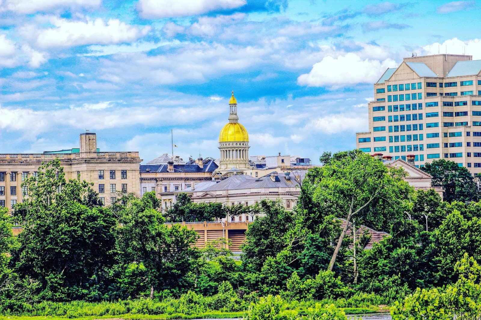 Café au Play & Beats & Sweets