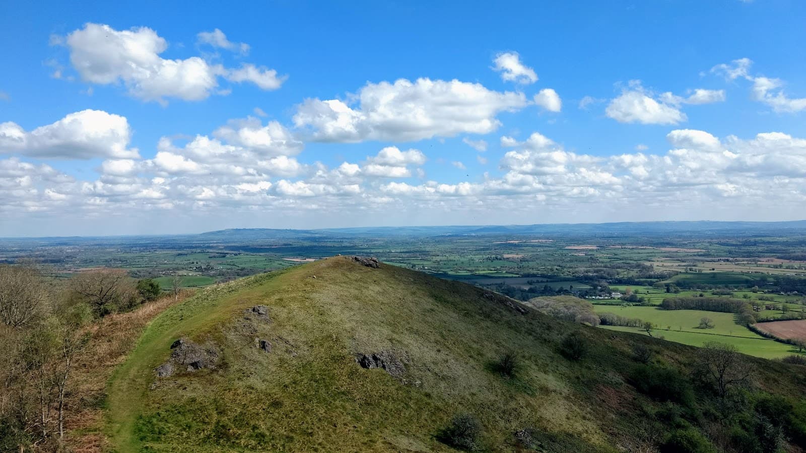 Raggedstone Hill - Image 1