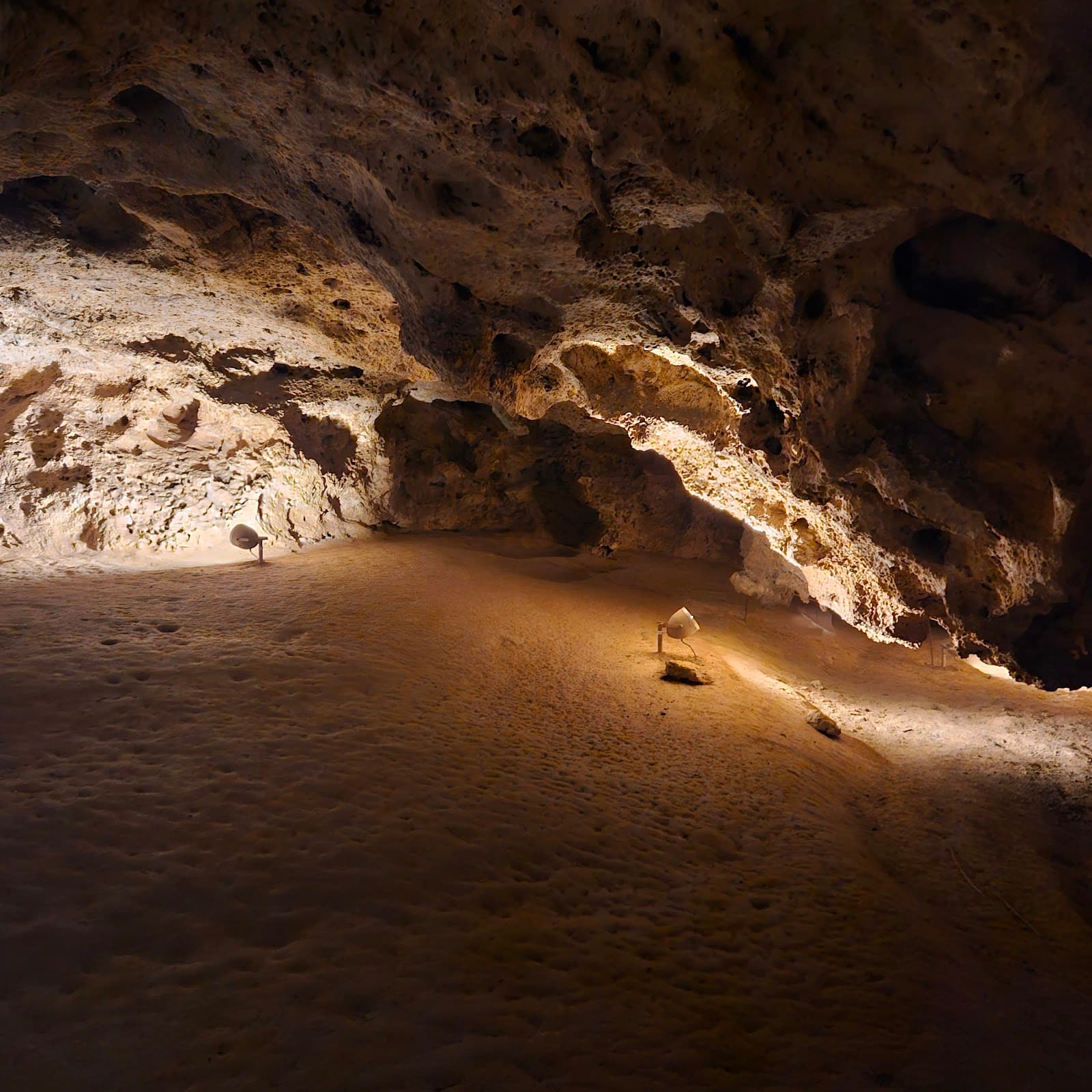 Veternica Cave - Image 1
