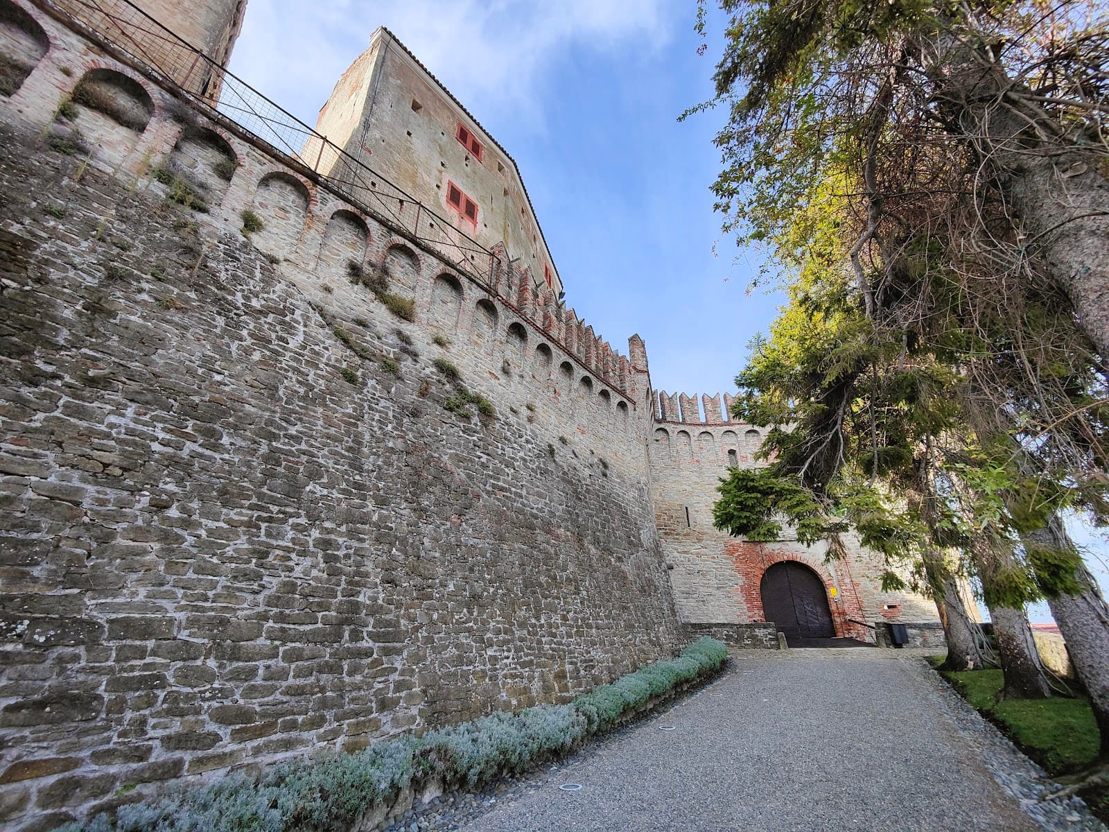 Castello di Cremolino - Image 1