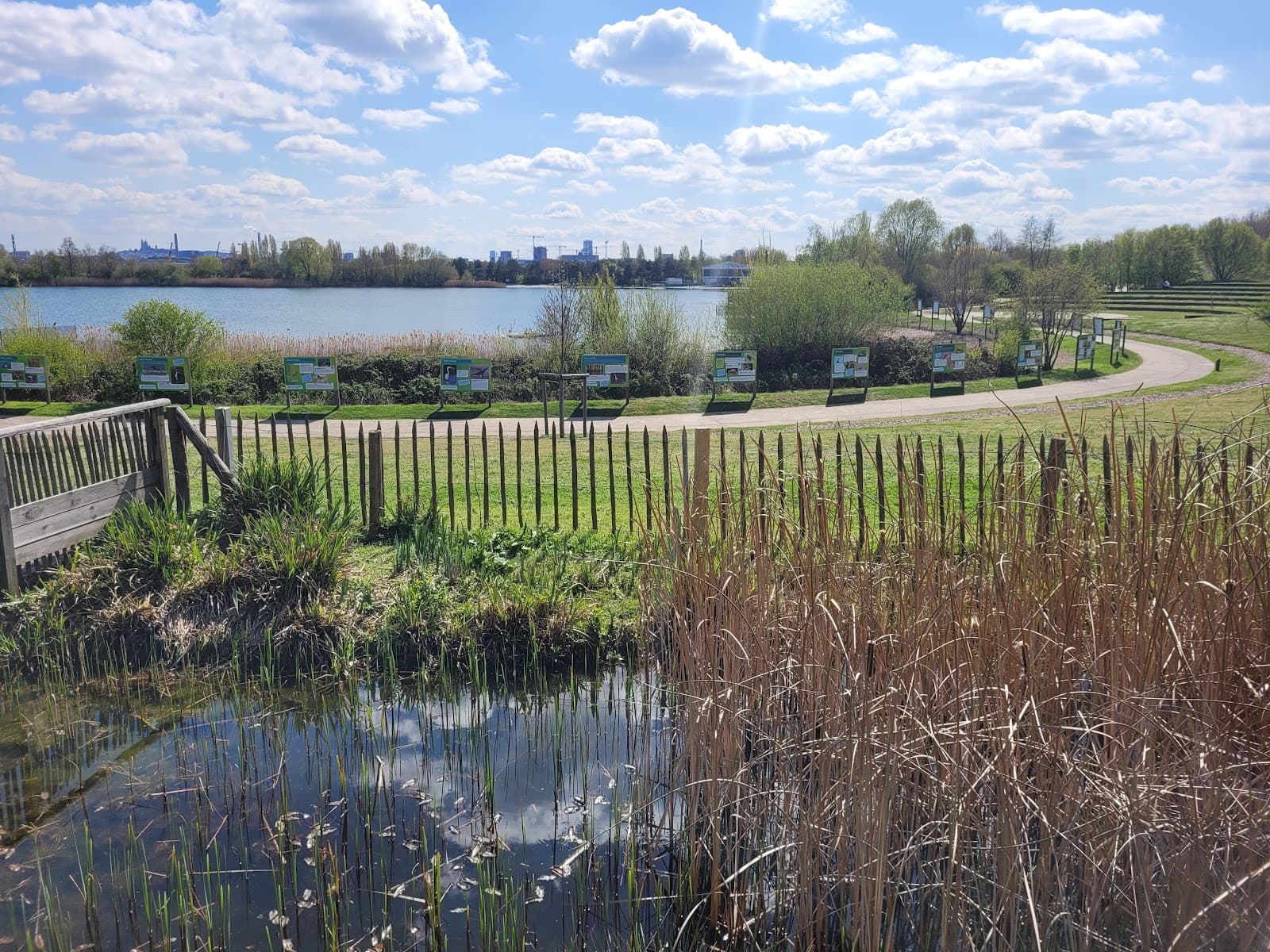 Parc des Chanteraines - Image 1