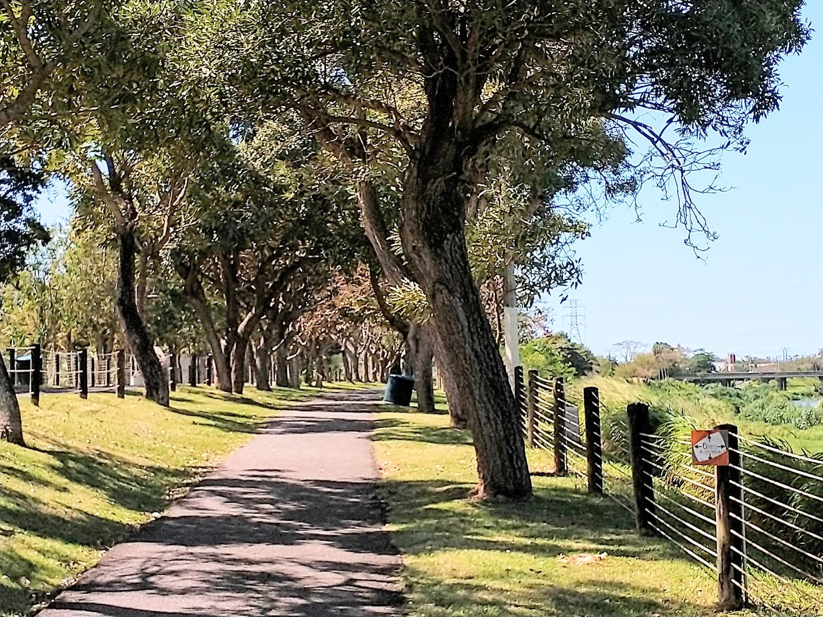 Paseo Lineal de Isla Verde - Image 1