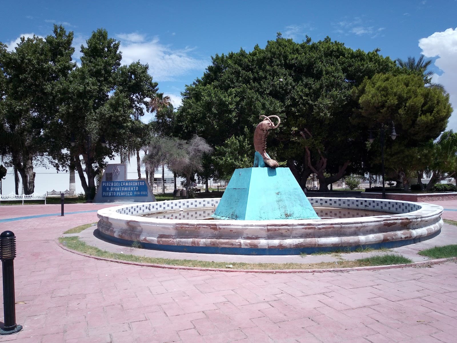 Shrimp Plaza (Plaza del Camarón) - Image 1