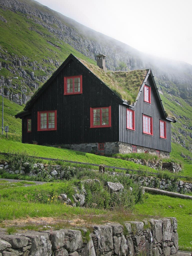 Kirkjubøur historic village - Image 1