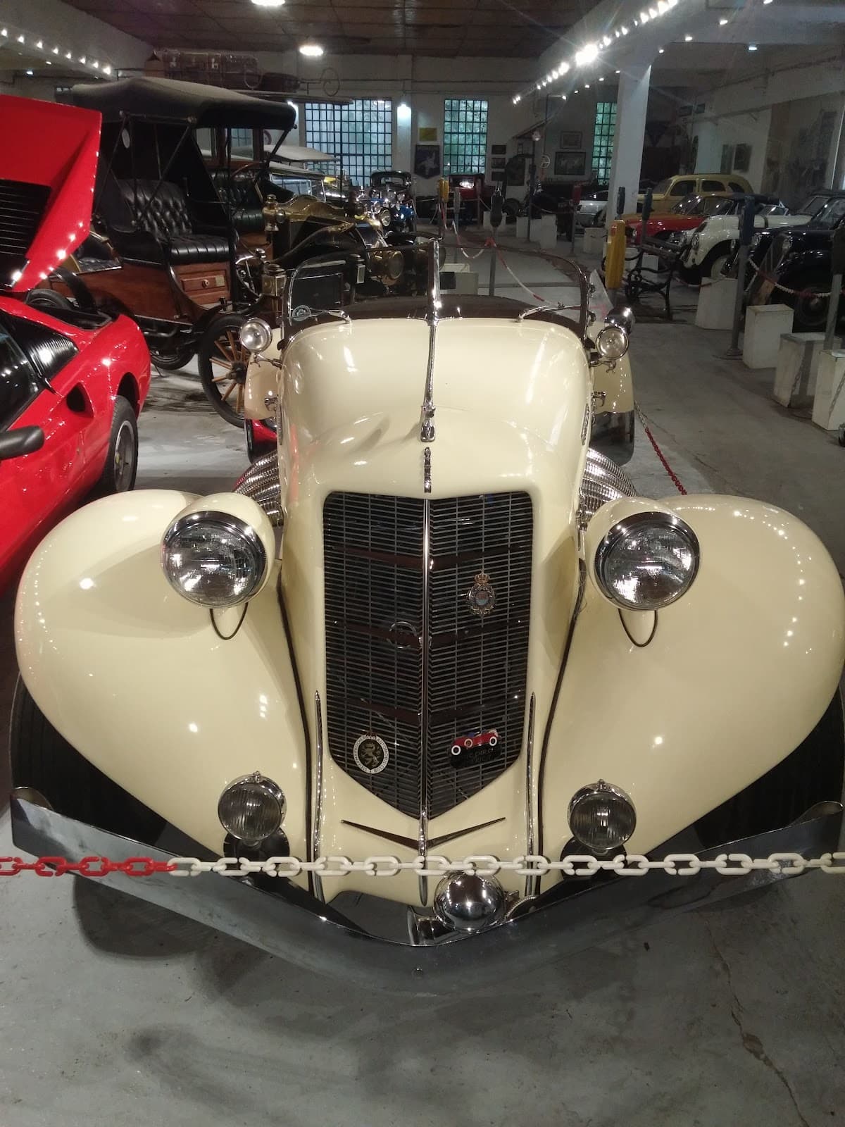 Automobile Museum Belgrade - Image 1