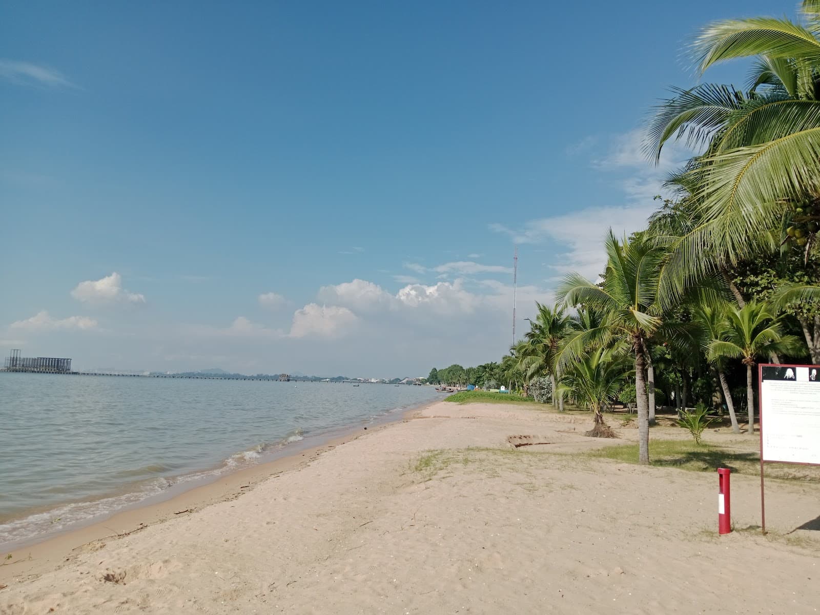 Krating Lai Beach - Image 1